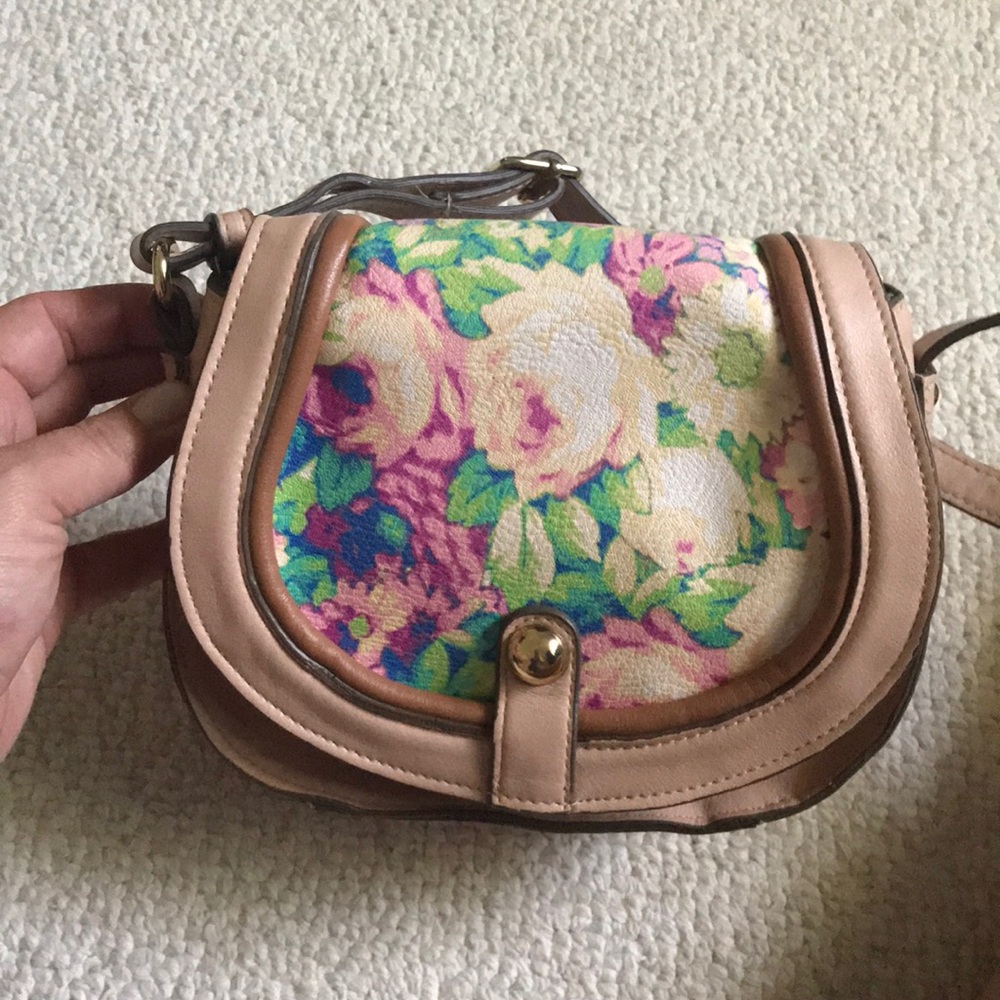 Cross body Floral bag- great condition